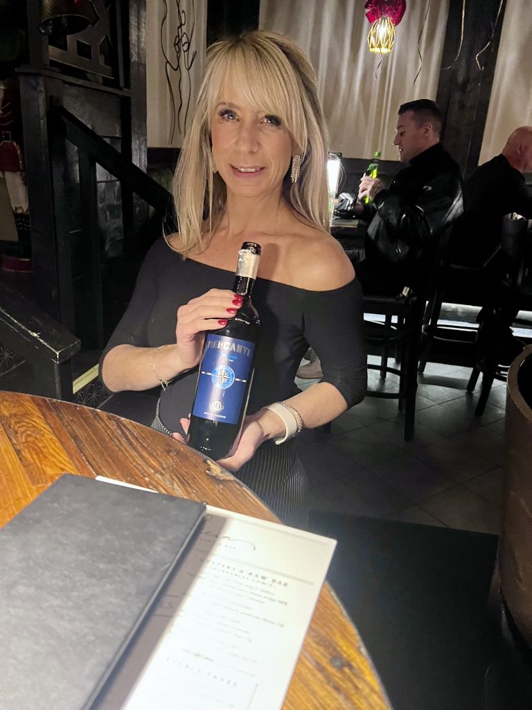 Jillian @ Felicia Restaurant &amp; Bar, Long Beach, NY